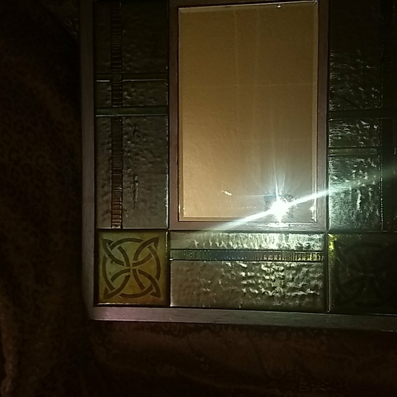 Beautiful Handmade Mirror - Picture 6 of 8